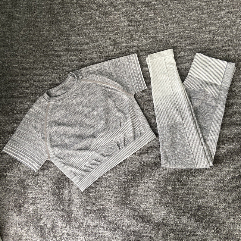Seamless Yoga Suit Knitted Short Sleeve Hip Lifting Stretch Fitness Exercise Yoga Clothes