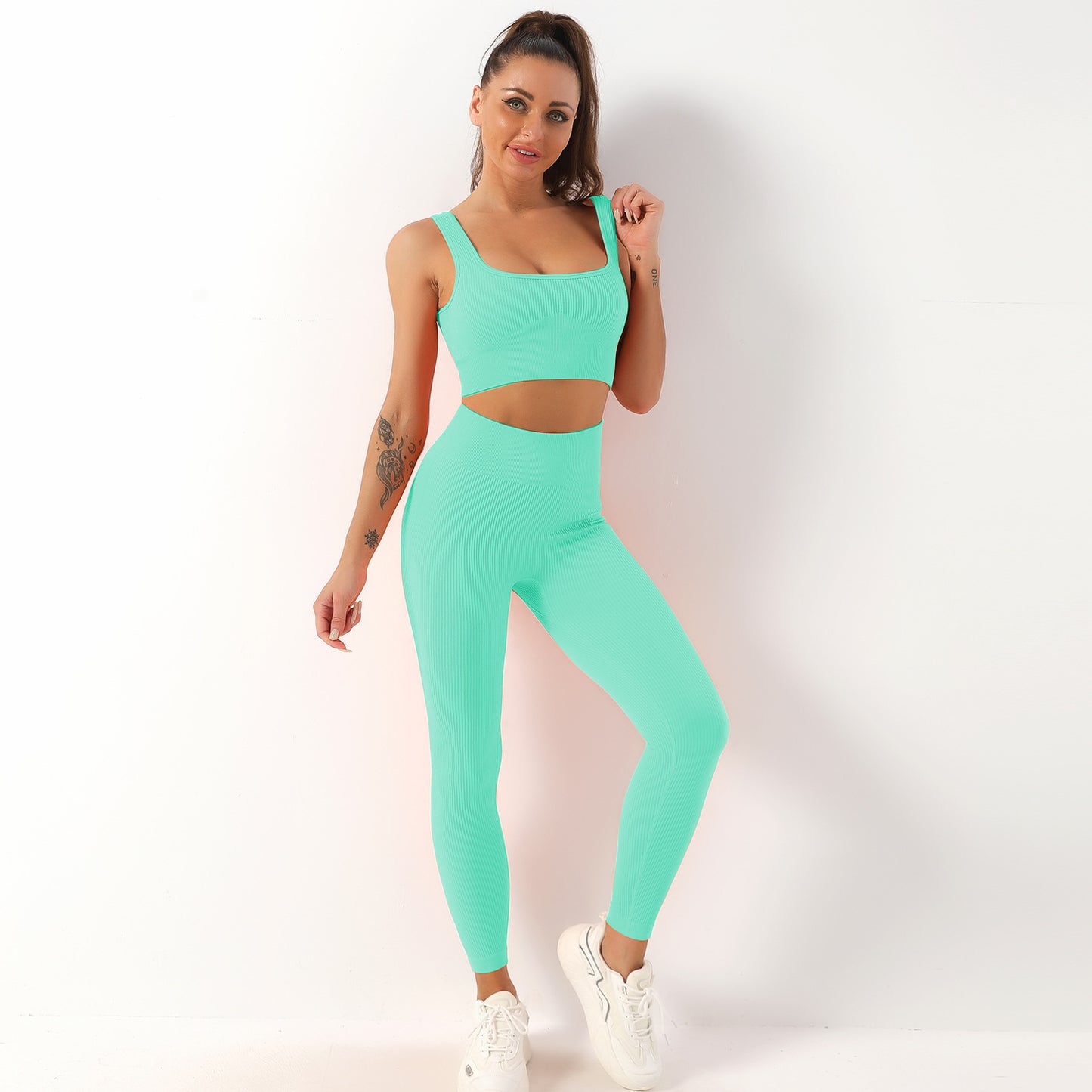Quick Drying Seamless Yoga Suit Shockproof Sports Bra Yoga Vest Yoga Pants Fitness Trousers