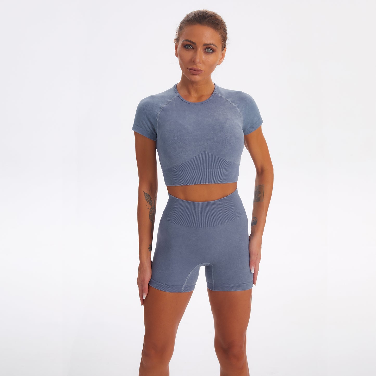 Seamless Sports Yoga Workout Clothes Short Sleeve Shorts Set Women
